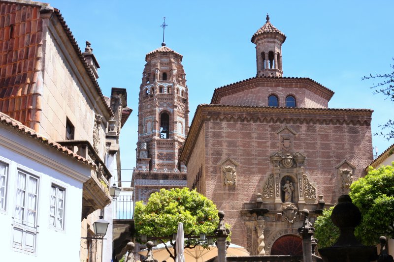 Испанская деревня 1